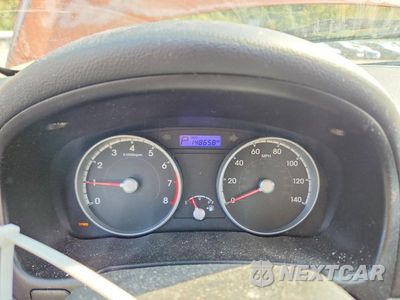 Zdjęcie 9 z 12 samochodu: 2010 HYUNDAI ACCENT GS VIN:KMHCM3AC7AU152469 - miniatura