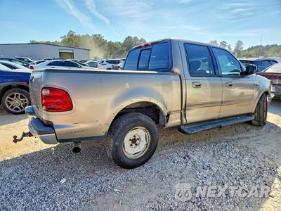 Trzecie zdjęcie samochodu z tyłu: 2002 FORD F150 SUPERCREW VIN:1FTRW07L52KA94762 - miniatura
