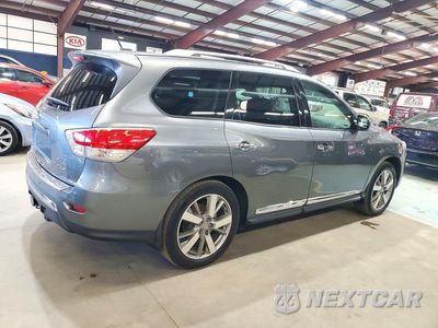 Trzecie zdjęcie samochodu z tyłu: 2015 NISSAN PATHFINDER S VIN:5N1AR2MM9FC704705 - miniatura