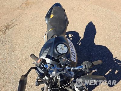 Piąte zdjęcie samochodu w środku: 2002 HONDA CB900 F VIN:JH2SC48022M001715 - miniatura