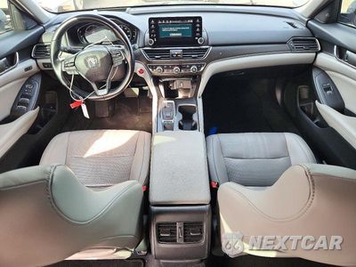 Zdjęcie 8 z 12 samochodu: 2020 HONDA ACCORD TOURING VIN:1HGCV2F91LA013680 - miniatura
