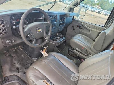 Zdjęcie 8 z 12 samochodu: 2018 CHEVROLET EXPRESS BOX TRUCK VIN:1GB0GSFGXJ1345290 - miniatura