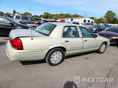 Trzecie zdjęcie samochodu z tyłu: 2005 MERCURY GRAND MARQUIS GS VIN:2MEFM74W15X607277 - miniatura