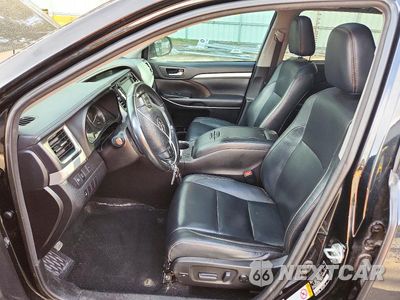 Zdjęcie 7 z 14 samochodu: 2018 TOYOTA HIGHLANDER XLE VIN:5TDJZRFH3JS885482 - miniatura