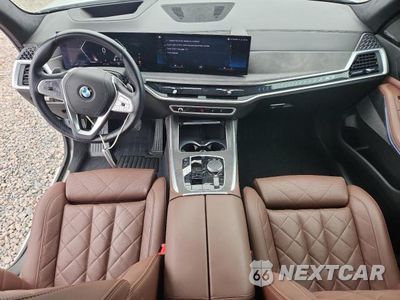 Zdjęcie 8 z 14 samochodu: 2023 BMW X7 XDRIVE40I VIN:5UX23EM02P9P81857 - miniatura
