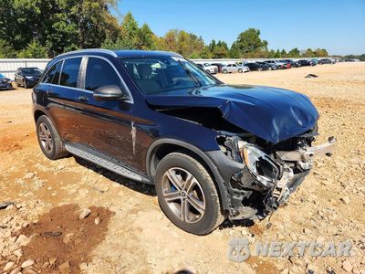 Czwarte zdjęcie samochodu z boku: 2017 MERCEDES-BENZ GLC 300 VIN:WDC0G4JB6HF121525 - miniatura