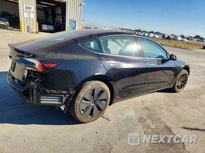 Trzecie zdjęcie samochodu z tyłu: 2024 TESLA MODEL 3 VIN:5YJ3E1EAXRF732351 - miniatura
