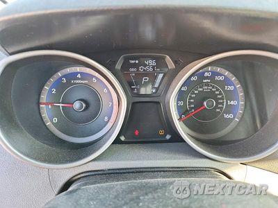 Zdjęcie 9 z 12 samochodu: 2013 HYUNDAI ELANTRA GLS VIN:KMHDH4AE8DU609133 - miniatura