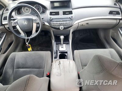 Zdjęcie 8 z 12 samochodu: 2008 HONDA ACCORD EX VIN:1HGCP36768A034417 - miniatura