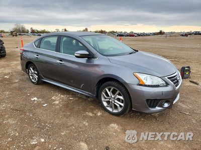 Czwarte zdjęcie samochodu z boku: 2015 NISSAN SENTRA SR VIN:3N1AB7AP8FY215730 - miniatura