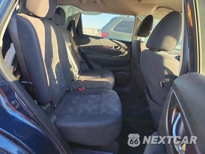 Zdjęcie 10 z 13 samochodu: 2016 NISSAN ROGUE SV VIN:KNMAT2MV1GP656772 - miniatura