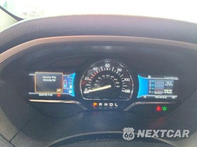 Zdjęcie 9 z 12 samochodu: 2016 LINCOLN MKZ HYBRID VIN:3LN6L2LU4GR625258 - miniatura