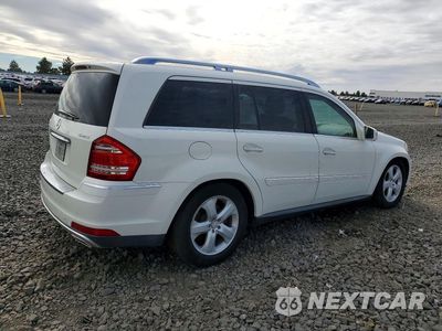 Trzecie zdjęcie samochodu z tyłu: 2012 MERCEDES-BENZ GL 450 4MATIC VIN:4JGBF7BE1CA767441 - miniatura