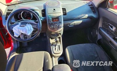 Zdjęcie 8 z 13 samochodu: 2012 KIA SOUL + VIN:KNDJT2A69C7465074 - miniatura