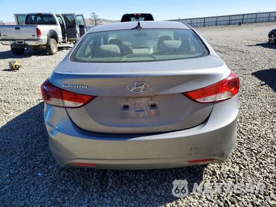 Zdjęcie 6 z 12 samochodu: 2013 HYUNDAI ELANTRA GLS VIN:KMHDH4AE6DU567447 - miniatura