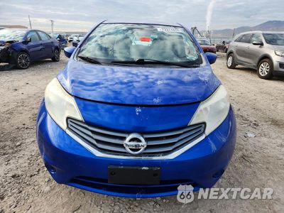 Piąte zdjęcie samochodu w środku: 2015 NISSAN VERSA NOTE SV VIN:3N1CE2CP2FL350926 - miniatura