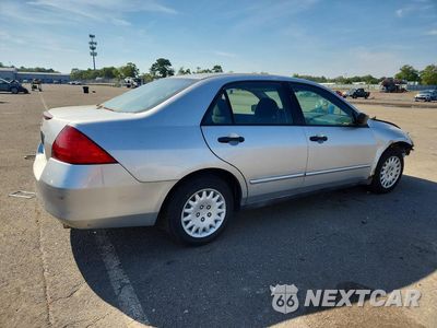 Trzecie zdjęcie samochodu z tyłu: 2006 HONDA ACCORD VALUE VIN:1HGCM56156A169577 - miniatura
