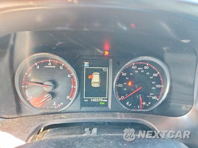 Zdjęcie 9 z 13 samochodu: 2016 TOYOTA RAV4 SE VIN:JTMNFREV4GJ063345 - miniatura