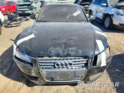 Piąte zdjęcie samochodu w środku: 2010 AUDI A5 PREMIUM PLUS VIN:WAULFAFR1AA063480 - miniatura