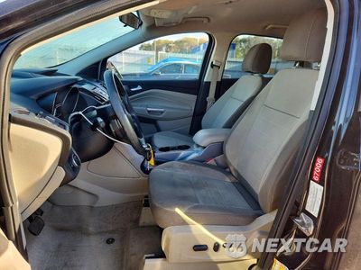 Zdjęcie 7 z 14 samochodu: 2014 FORD ESCAPE SE VIN:1FMCU9G94EUE01430 - miniatura