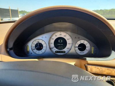 Zdjęcie 9 z 12 samochodu: 2008 MERCEDES-BENZ E 350 4MATIC VIN:WDBUF87X88B185513 - miniatura