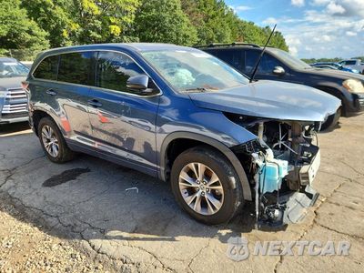 Czwarte zdjęcie samochodu z boku: 2016 TOYOTA HIGHLANDER LE PLUS VIN:5TDZKRFH2GS123129 - miniatura
