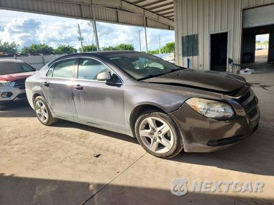 Czwarte zdjęcie samochodu z boku: 2011 CHEVROLET MALIBU LS VIN:1G1ZA5E19BF346138 - miniatura