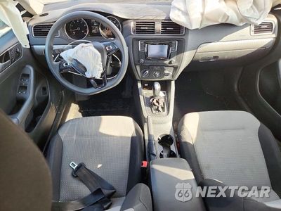 Zdjęcie 8 z 12 samochodu: 2017 VOLKSWAGEN JETTA S VIN:3VW2B7AJ1HM268497 - miniatura