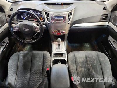 Zdjęcie 8 z 12 samochodu: 2012 SUBARU OUTBACK 2.5I PREMIUM VIN:4S4BRBBC9C3283384 - miniatura