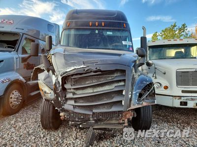 Piąte zdjęcie samochodu w środku: 2020 FREIGHTLINER CASCADIA 126 SEMI TRUCK VIN:3AKJHHDR2LSKB5041 - miniatura