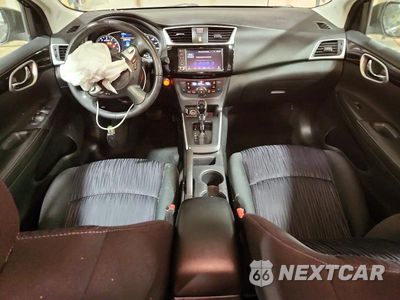 Zdjęcie 8 z 13 samochodu: 2019 NISSAN SENTRA SV VIN:3N1AB7AP5KY364736 - miniatura