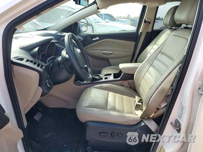 Zdjęcie 7 z 13 samochodu: 2017 FORD ESCAPE TITANIUM VIN:1FMCU0J99HUB73336 - miniatura