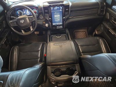 Zdjęcie 8 z 12 samochodu: 2021 RAM 1500 LIMITED VIN:1C6SRFHTXMN554470 - miniatura