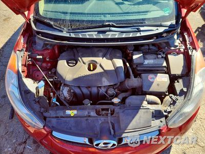 Zdjęcie 11 z 12 samochodu: 2011 HYUNDAI ELANTRA LIMITED VIN:KMHDH4AE0BU162004 - miniatura