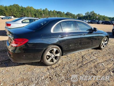 Trzecie zdjęcie samochodu z tyłu: 2017 MERCEDES-BENZ E 300 4MATIC VIN:WDDZF4KB6HA199112 - miniatura