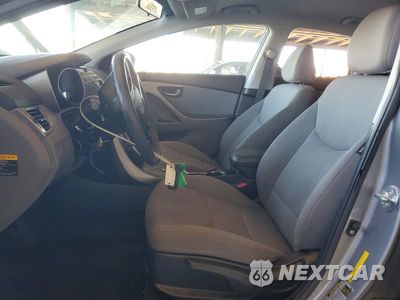 Zdjęcie 7 z 12 samochodu: 2013 HYUNDAI ELANTRA GLS VIN:KMHDH4AE7DU567473 - miniatura