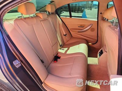 Zdjęcie 10 z 12 samochodu: 2016 BMW 320 I VIN:WBA8E1G59GNU10589 - miniatura