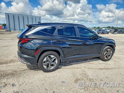 Trzecie zdjęcie samochodu z tyłu: 2025 HYUNDAI TUCSON SEL VIN:5NMJB3DE0SH493932 - miniatura