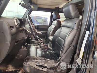 Zdjęcie 7 z 13 samochodu: 2012 JEEP WRANGLER UNLIMITED SAHARA VIN:1C4HJWEG4CL240891 - miniatura