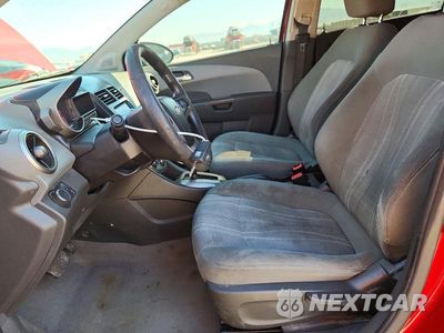 Zdjęcie 7 z 13 samochodu: 2014 CHEVROLET SONIC LT VIN:1G1JC5SB3E4147669 - miniatura
