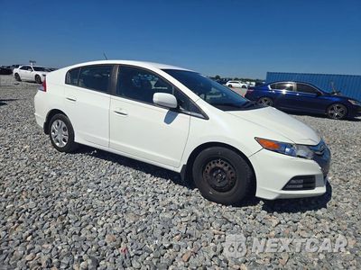 Czwarte zdjęcie samochodu z boku: 2014 HONDA INSIGHT VIN:JHMZE2H3XES002013 - miniatura