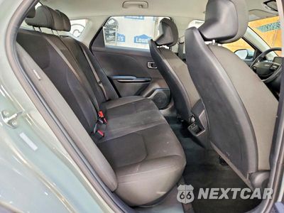 Zdjęcie 10 z 12 samochodu: 2026 KIA K4 LXS VIN:3KPFT4DE5TE252322 - miniatura
