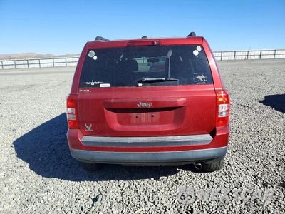 Zdjęcie 6 z 14 samochodu: 2015 JEEP PATRIOT SPORT VIN:1C4NJPBB1FD306281 - miniatura