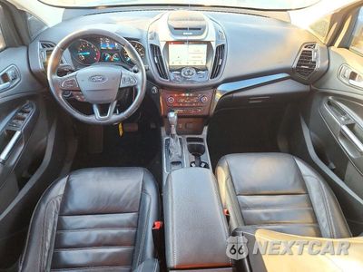 Zdjęcie 8 z 14 samochodu: 2017 FORD ESCAPE TITANIUM VIN:1FMCU9J92HUD21296 - miniatura