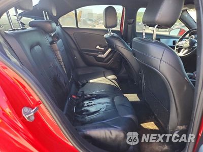 Zdjęcie 10 z 12 samochodu: 2019 MERCEDES-BENZ A 220 4MATIC VIN:WDD3G4FB5KW024373 - miniatura