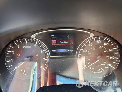 Zdjęcie 9 z 12 samochodu: 2016 NISSAN ALTIMA 2.5 SV VIN:1N4AL3AP4GC255922 - miniatura