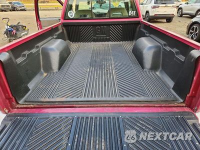 Zdjęcie 10 z 12 samochodu: 1995 CHEVROLET S TRUCK S10 VIN:1GCCS19Z4SK125573 - miniatura