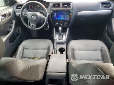 Zdjęcie 8 z 12 samochodu: 2012 VOLKSWAGEN JETTA TDI VIN:3VWLL7AJ2CM330970 - miniatura