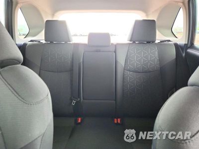 Zdjęcie 10 z 13 samochodu: 2021 TOYOTA RAV4 XLE VIN:2T3P1RFV2MC166137 - miniatura