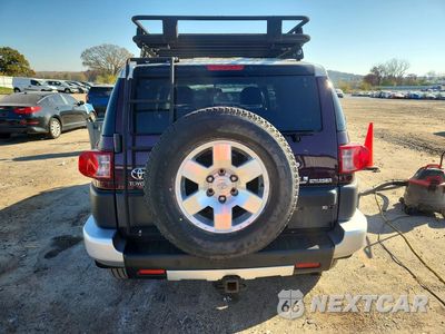 Zdjęcie 6 z 13 samochodu: 2007 TOYOTA FJ CRUISER BASE VIN:JTEBU11F070004223 - miniatura